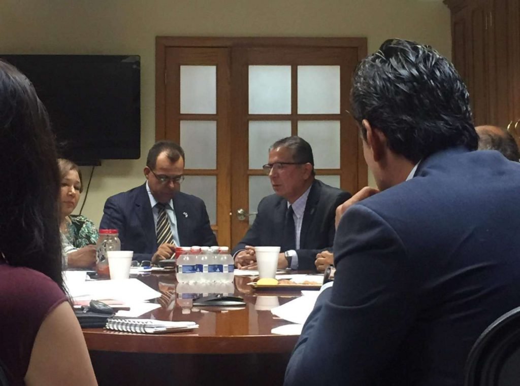Ajustan Reglamento de Comités de Vecinos 4 Ajustan Reglamento de Comités de Vecinos 3